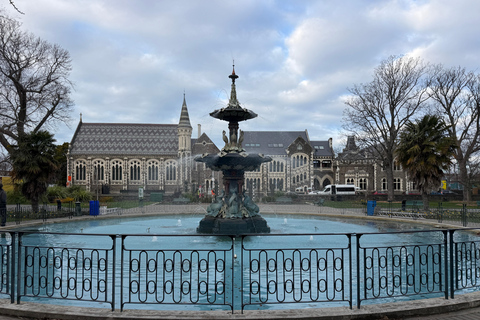 Christchurch: Ultimate Walking Tour with Coffee