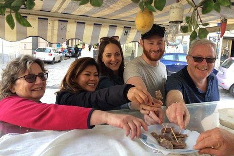 Visite à pied de Hauz Khas avec dégustation de produits alimentaires