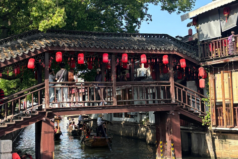 Szanghaj: Zhujiajiao, Xiaolongbao i inne miejscaPrzewodnik mówiący po chińsku / angielsku