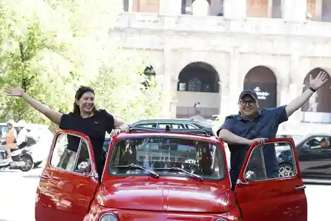 Roma: Ciao Bella Fiat 500 Vintage Tour con Aperol Spritz