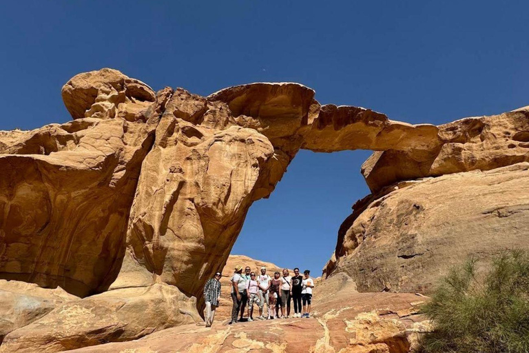 Wadi Rum: 4x4 Jeep Tour with Bedouin Camp Stay & Meals