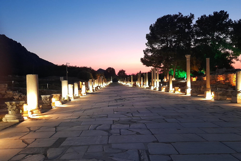 Private: Night Tour In Ephesus from KuşadasıPrivate: Night Tour In Ephesus