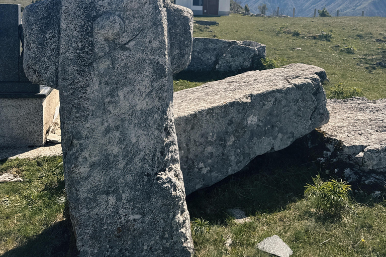 Sarajevo: Highlands Path Guided Hike with Lunch