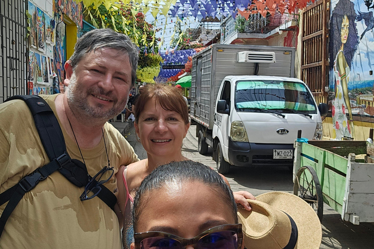 Cartagena for First-Time Visitors: Storytelling Walking Tour