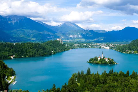 Lake Bled: 2-hours E-bike rental for ride around the Lake