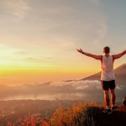 Bali: Mount Batur Sunrise Trek With Guide and Breakfast