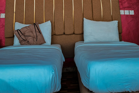 Wadi Rum: Desert Camp Tour With Jeep Safari And Star Gazing: