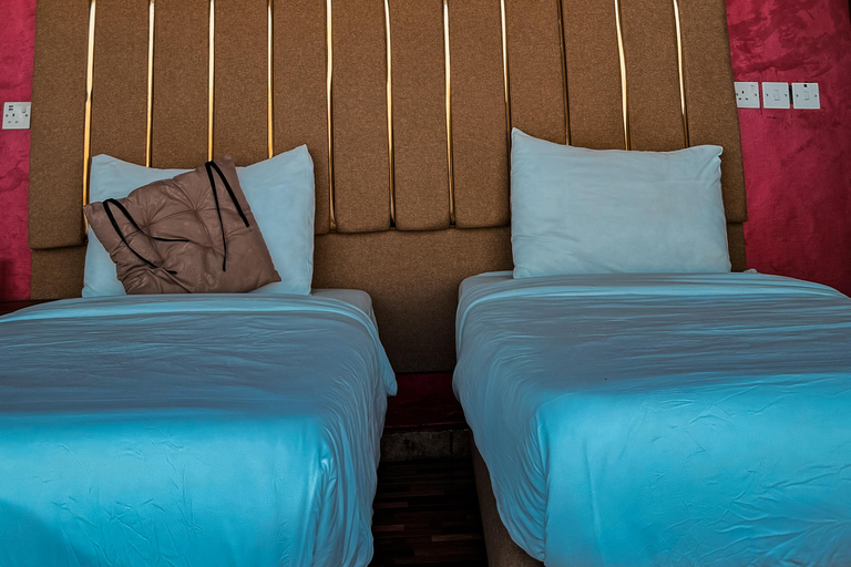 Wadi Rum: Desert Camp Tour With Jeep Safari And Star Gazing: