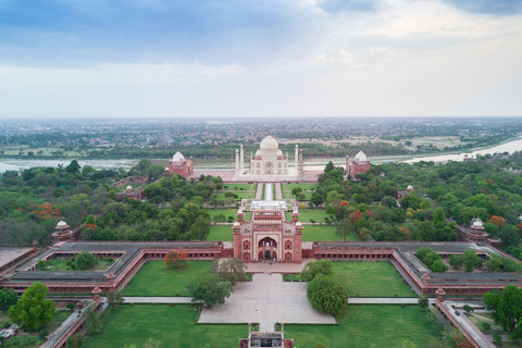 Desde Delhi: Excursión de un día al Taj Mahal, el Fuerte de Agra y el Bebé TajRecorrido privado sólo con coche, conductor y guía turístico