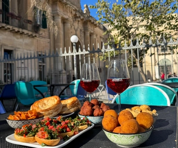 Lecce: Tour guidato a piedi del cibo di strada con prodotti enogastronomici
