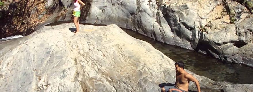 Excursion aux cascades de la Sierra de Guerrero avec transferts