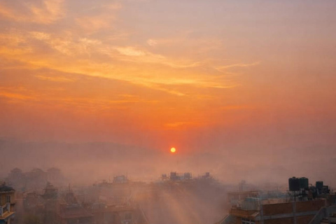 From Kathmandu: Bhaktapur Sunrise Photo Tour with Breakfast