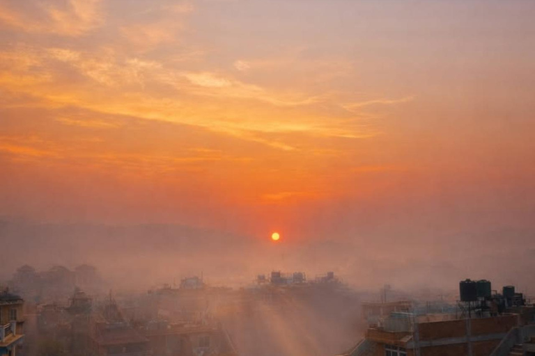 From Kathmandu: Bhaktapur Sunrise Photo Tour with Breakfast