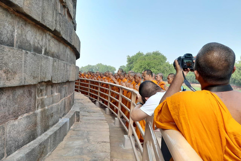 Sarnath Heritage Tour : Explore the birthplace of Buddhism