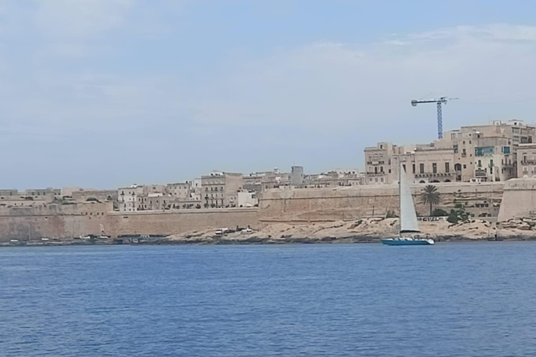 Malta: Private Sailing Cruise Malta: Private Sailing Cruise with Wind Magic Charters