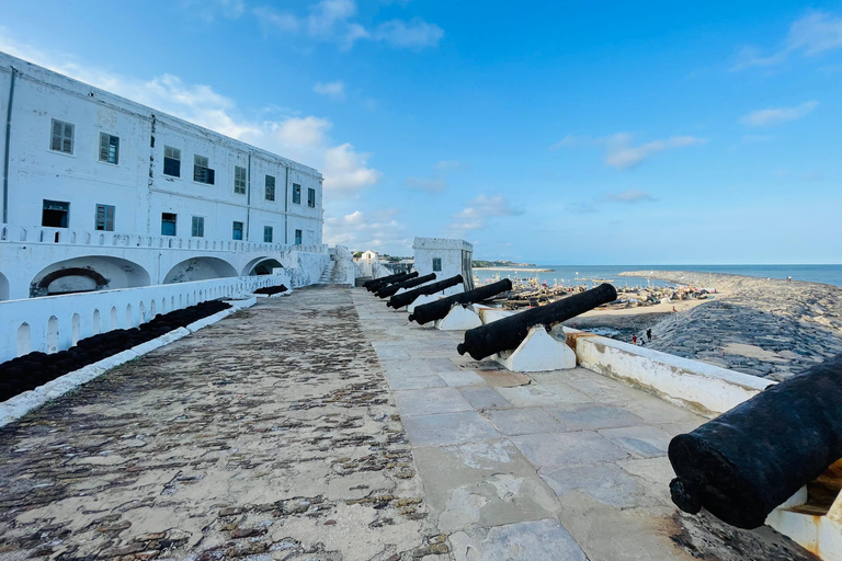 Gana: excursão de 8 dias em dezembro com Afrofuture/vida noturna