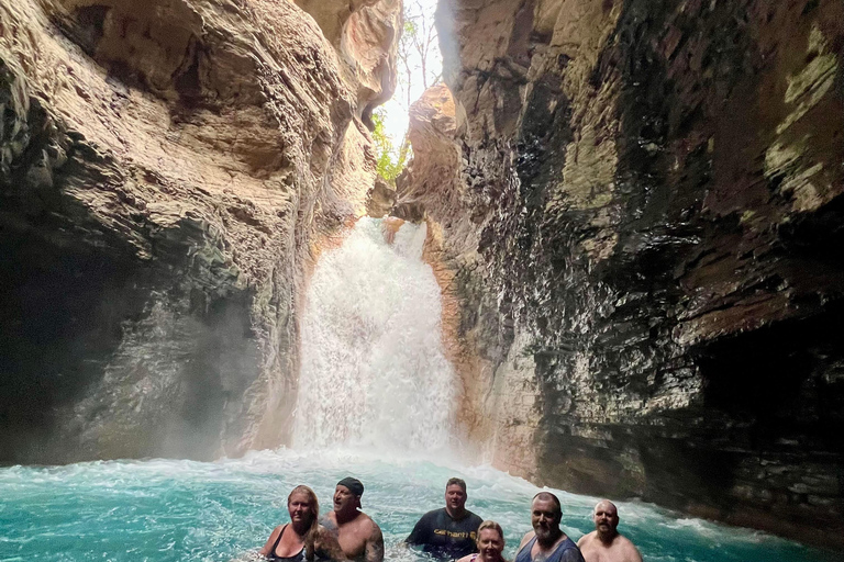 Liberia: La Leona Waterfall River Canyon Hike