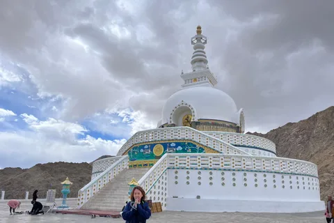 Leh: 3Hours short Trip - Spituk Monastery, Leh Palace & More