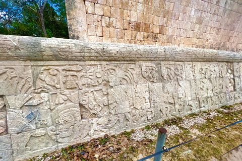 From Valladolid: Chichen Itza & 2 Cenotes Sightseeing Tour From Valladolid: Tour to Chichen Itza & 2 Cenotes