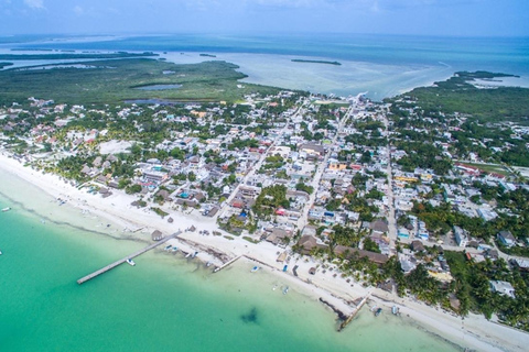 Excursión 3 Islas Holbox: Siente la Naturaleza Prístina a tu AlrededorPrivado