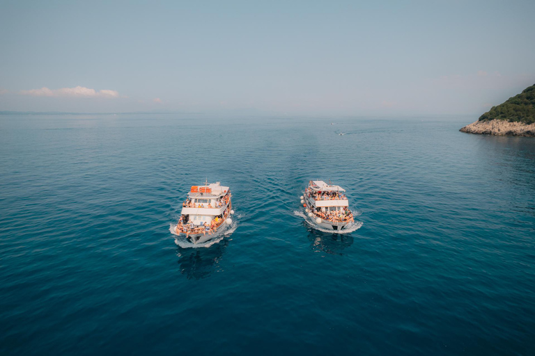 From Benitses/Lefkimmi: Blue Lagoon & Papanikolis Cruise Cruise with Transfer from Southern Corfu to Lefkimmi Port