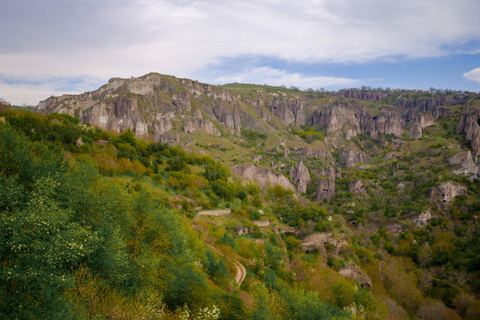 Yerevan: Tatev Monastery, Khndzoresk & Areni Day Trip