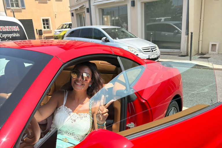 Tour guiado en Ferrari: Mónaco y Èze desde Villefranche-sur-Mer