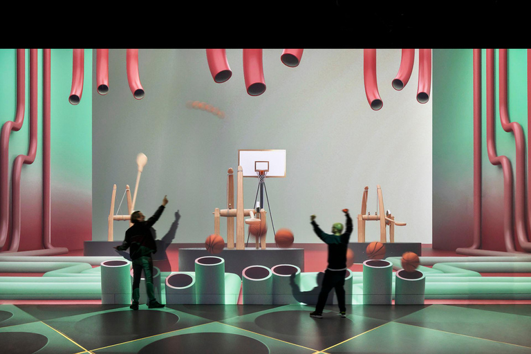 تالين: تجربة فنية غامرة مع عبقرية دافنشي