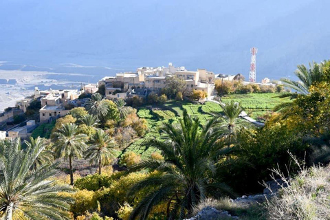 Heldag till Wadi Abyadh-Wekan Village-Nakhal Fort-Hot Spring