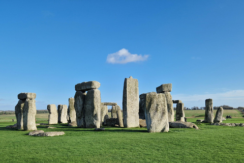 England: 7-Day Private Tour of Cities and Landscapes