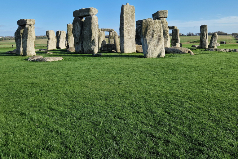 England: 7-Day Private Tour of Cities and Landscapes