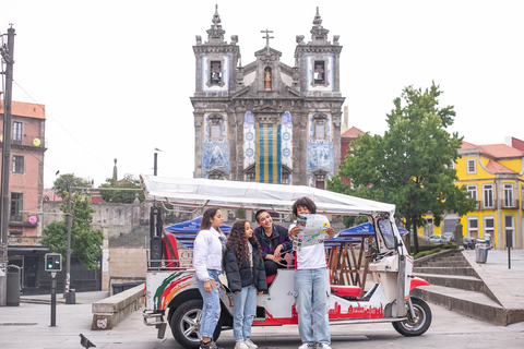 Porto: Geschichte und unglaubliche Aussichten mit dem Tuk TukPorto: Tuktuk Touren 1h