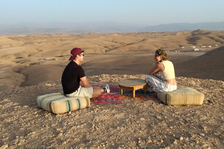 Marrakech: Deserto de Agafay, passeio de camelo e jantar berbere