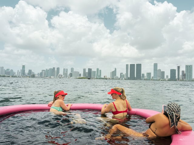 Expérience aquatique ultime à Miami : jet-ski, open bar et croisière