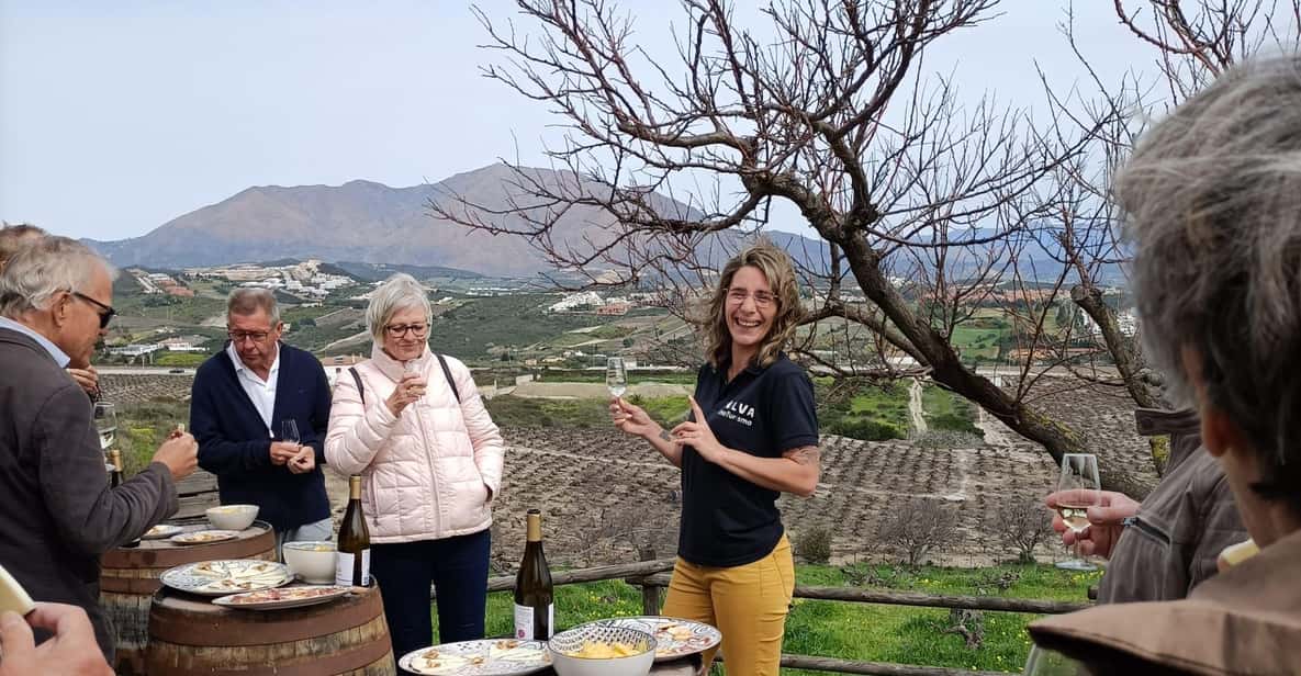 Afbeelding 5 van Manilva: Wijngaard Nilva, Wijnproeverij & Rondleiding Tapas