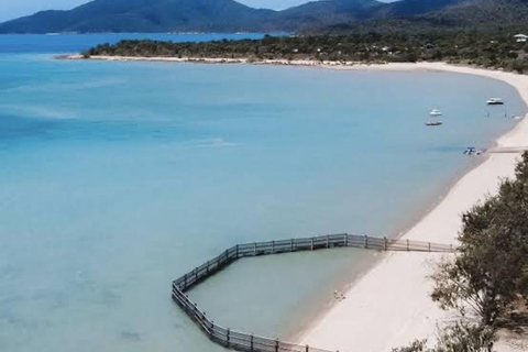 Airlie Beach: Whitsunday Coastal Culture & Pub Tour