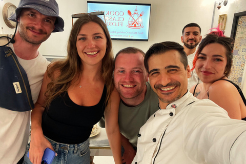 佛罗伦萨：意面制作课程，含晚餐、葡萄酒和... 唱歌！佛罗伦萨：意面制作课程，含晚餐、葡萄酒...还有歌唱！