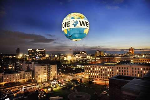 Berlin: Ticket für den Weltballon mit perfekter AussichtTicket für den Weltballon