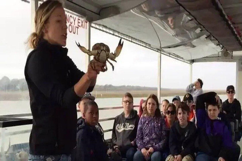 Charleston: Blue Crabbing Excursion with Crab Boil