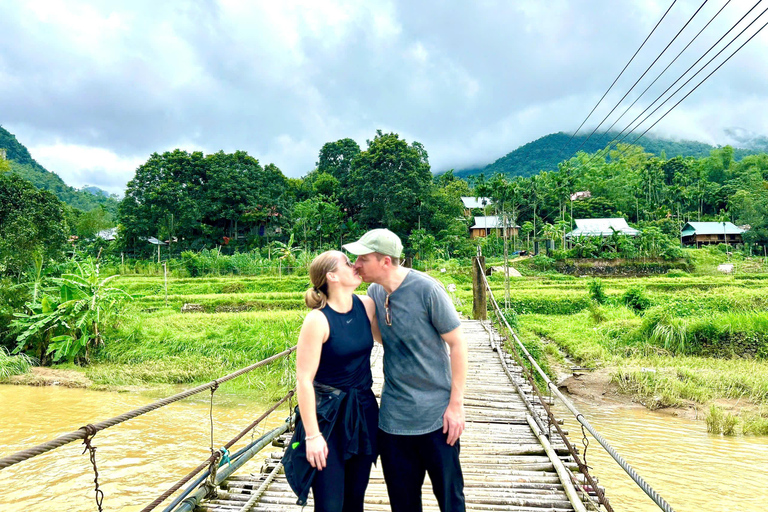 From Hanoi: 3-Day Ninh Binh & Pu Luong Nature Adventure Option 2: Deluxe Hotel & Deluxe Resort with Mountain View