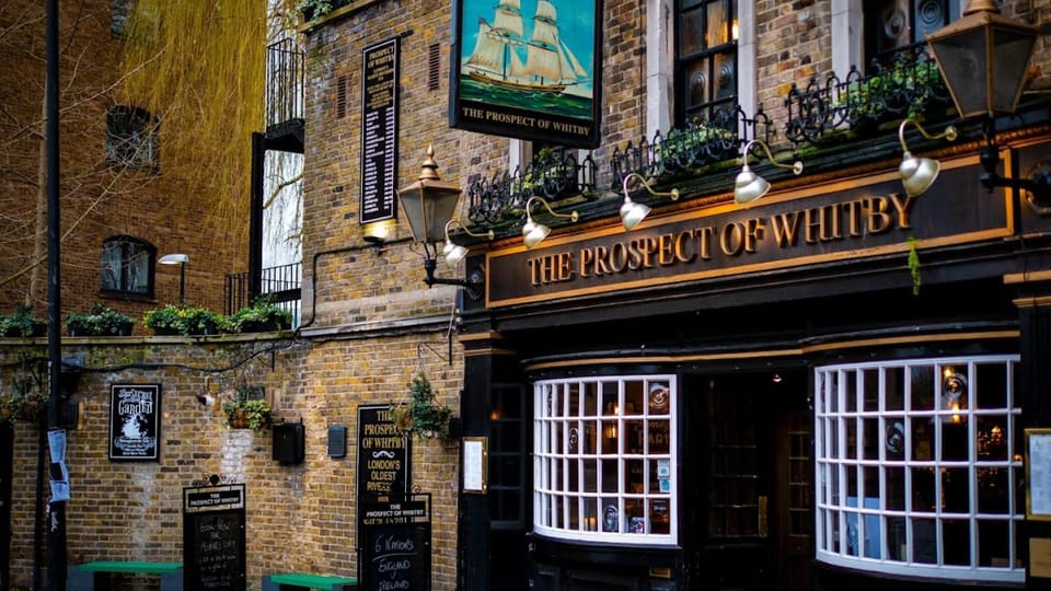 The London Historic Pubs Tour | GetYourGuide