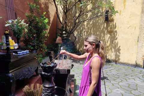 Tour zur Geschichte des Vietnamkriegs durch das Hoa Lo-Gefängnis und die Museen