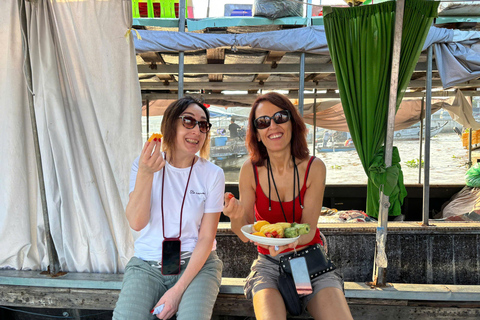 Can Tho: Floating Market, Canal, Cacao Farm & Mekong' Life Private tour with English speaking guide