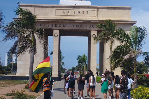 أكرا: جولة إرشادية لمدة 7 أيام للتعرف على التاريخ والتراث في غانا