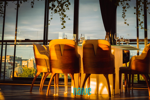Naive: Cocktail and Food Pairing Experience