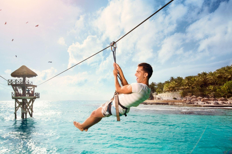 Cancun: Royal Garrafon Park Entry & Dolphin Encounter