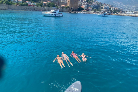 Alanya: Relax Boat with Snorkeling, Lunch, and Drinks ALANYA CRUISE NO TRANSFER