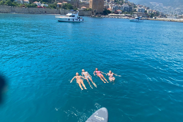 Alanya: Relax Boat with Snorkeling, Lunch, and Drinks ALANYA CRUISE NO TRANSFER