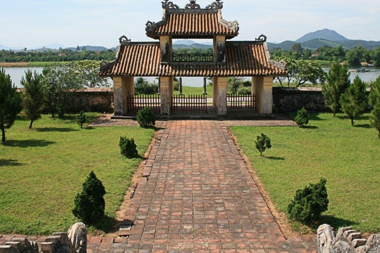 Hue: Motorbike Ride Through Hue with a Lady Rider & Lunch Hue: Motorbike Ride Through Hue with a Lady Rider & Lunch