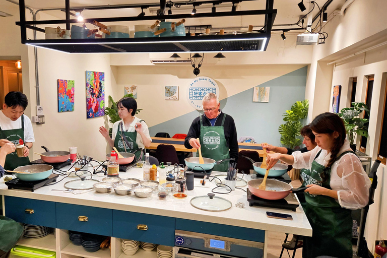 Tajpej: Wycieczka po targu Dadaocheng i tajwańska lekcja gotowania